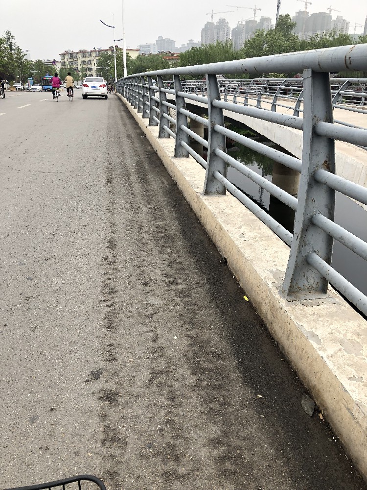 不銹鋼噴涂新選擇：醇酸磁漆，保護(hù)與美觀并存